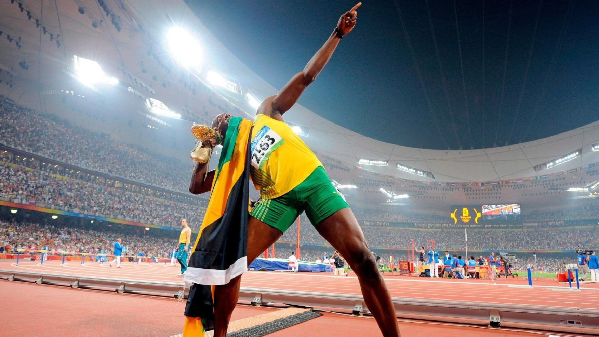 掘金依靠团队配合击败热火，掘金对队员